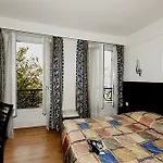 Amiot Hotel 2*