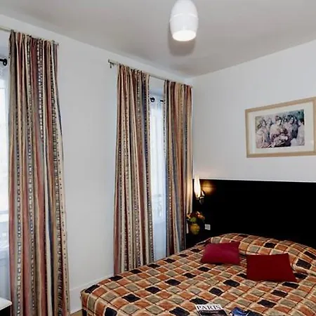 Hotel Amiot 2*