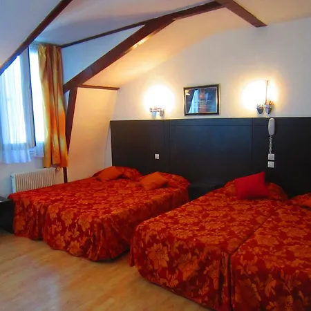 Hotel Amiot 2*