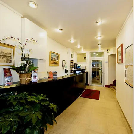 Hotel Amiot Paris
