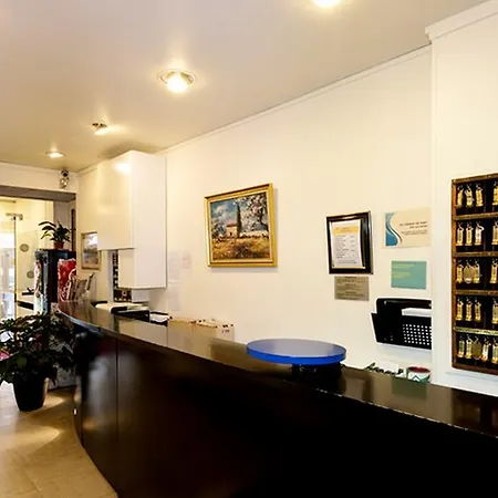 Hotel Amiot 2*
