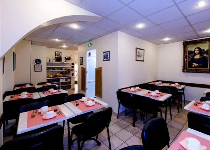 Amiot Hotel