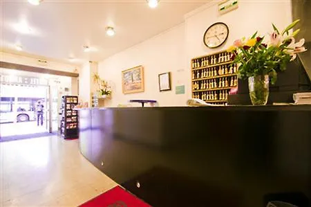 Hotel Amiot 2*